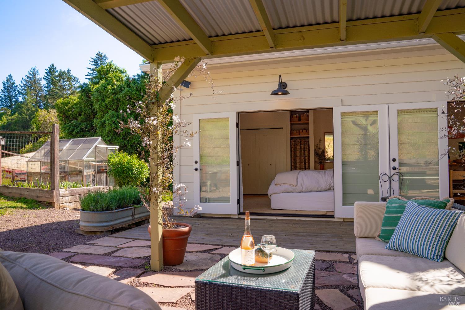 Detail Gallery Image 36 of 66 For 1801 Ca-128 Unkn, Philo,  CA 95466 - 2 Beds | 2 Baths