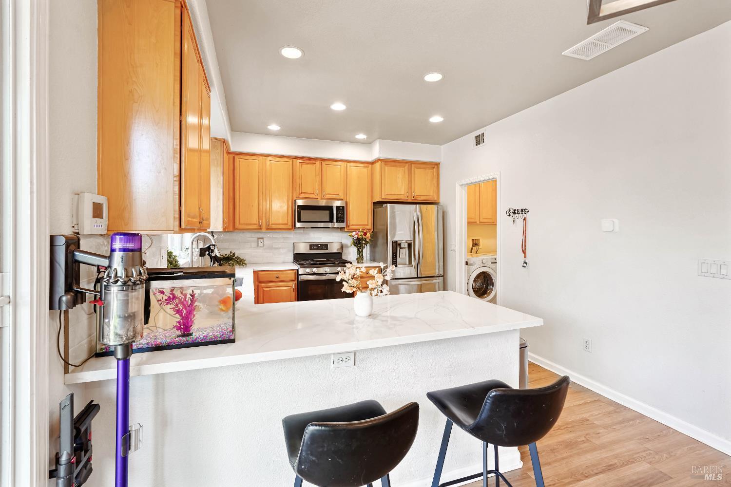 Detail Gallery Image 17 of 58 For 505 Vintage Springs Ct, Fairfield,  CA 94534 - 3 Beds | 2/1 Baths