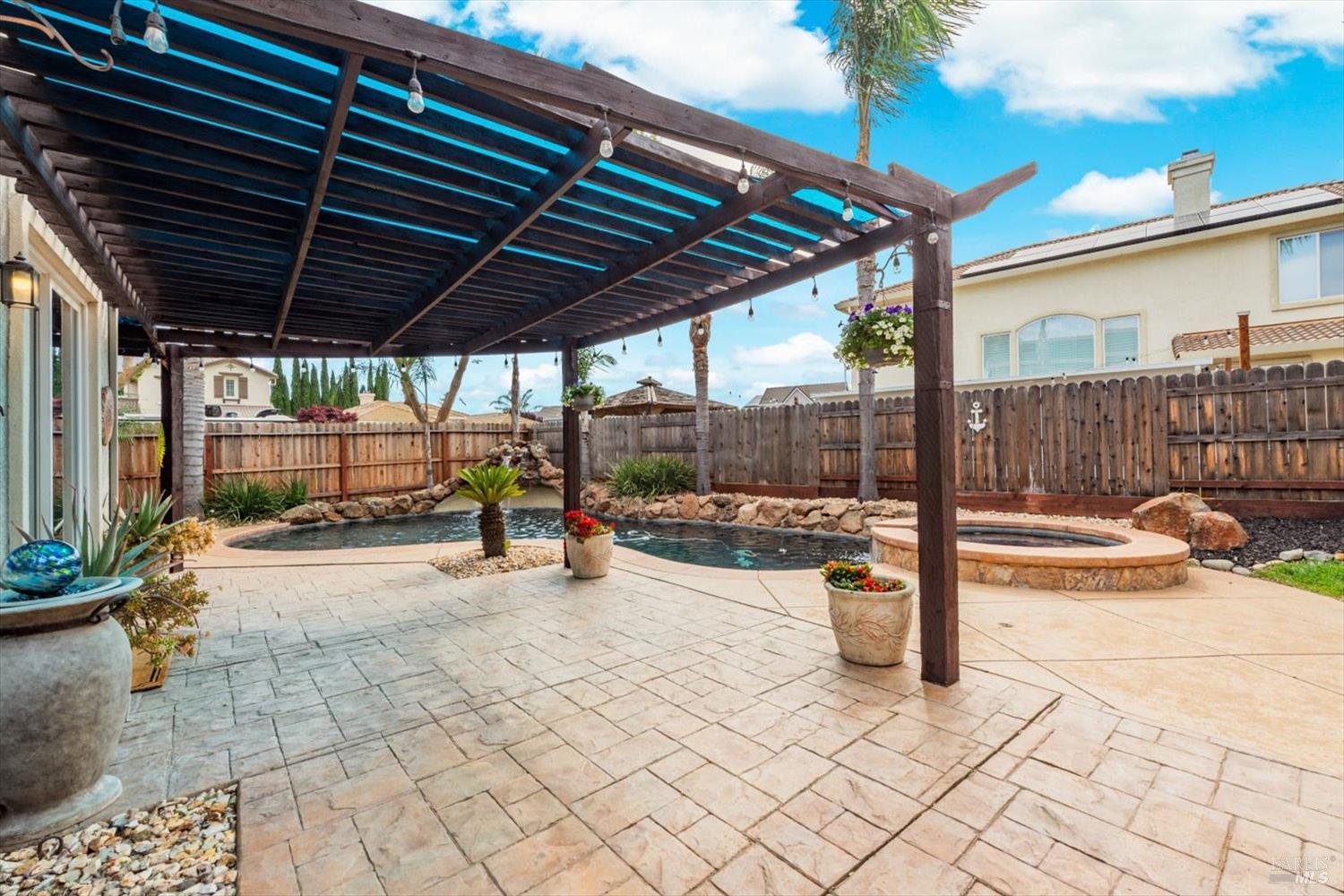 Detail Gallery Image 79 of 99 For 201 Red Pheasant Dr, Vacaville,  CA 95687 - 5 Beds | 3/1 Baths
