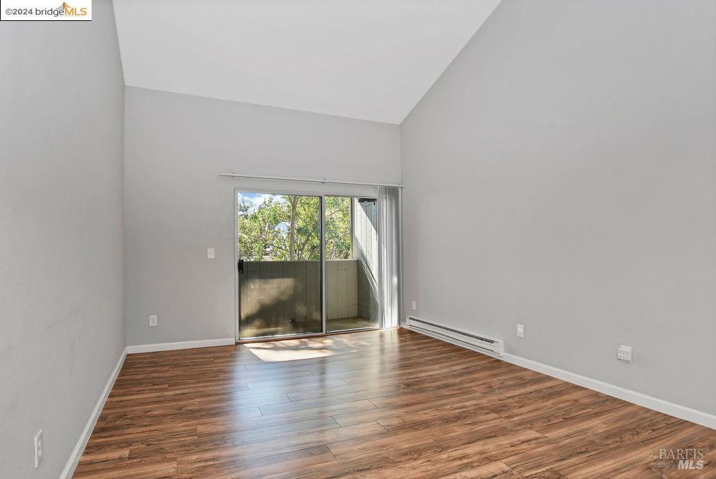 Detail Gallery Image 6 of 17 For 1333 N Camino Alto Unkn, Vallejo,  CA 94589 - 2 Beds | 2 Baths