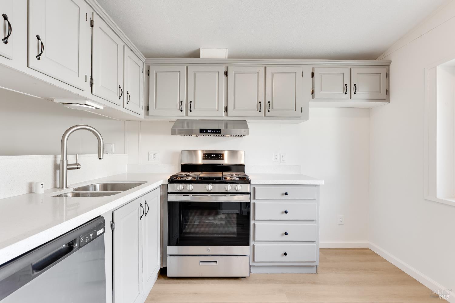 Detail Gallery Image 16 of 46 For 56 the Trees Dr, Concord,  CA 94518 - 2 Beds | 2 Baths