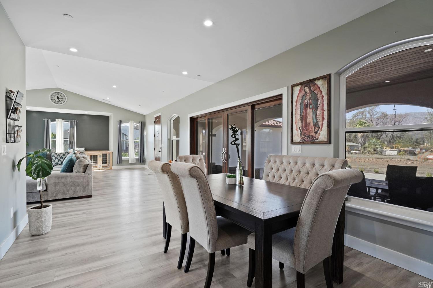 Detail Gallery Image 16 of 45 For 15350 Mustang Ct, Middletown,  CA 95461 - 3 Beds | 2 Baths