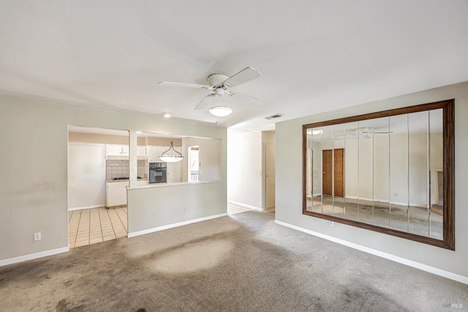 Detail Gallery Image 6 of 44 For 2711 Iroquois St, Santa Rosa,  CA 95403 - 3 Beds | 2 Baths