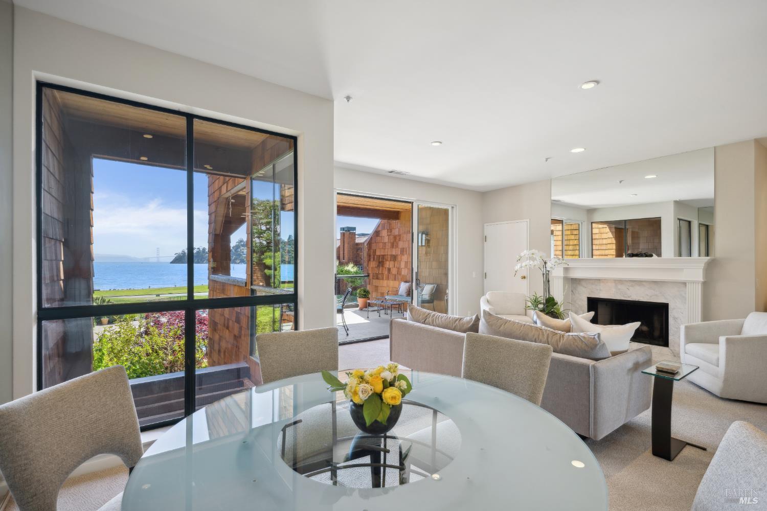 Detail Gallery Image 18 of 46 For 1910 Mar West St, Tiburon,  CA 94920 - 3 Beds | 2/1 Baths