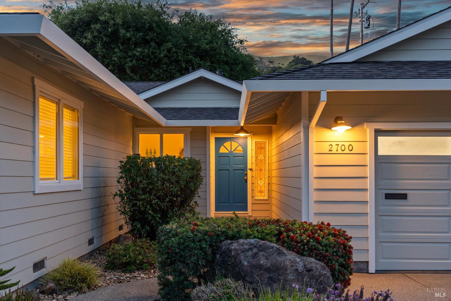 Detail Gallery Image 38 of 56 For 2700 Center Rd, Novato,  CA 94947 - 4 Beds | 3 Baths