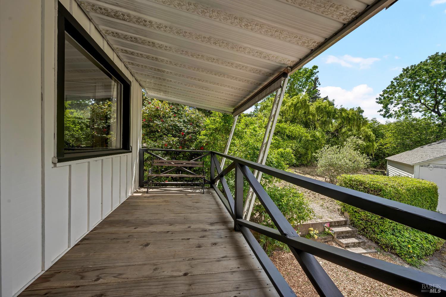 Detail Gallery Image 34 of 66 For 1466 Cooper Rd, Sebastopol,  CA 95472 - 6 Beds | 5/1 Baths