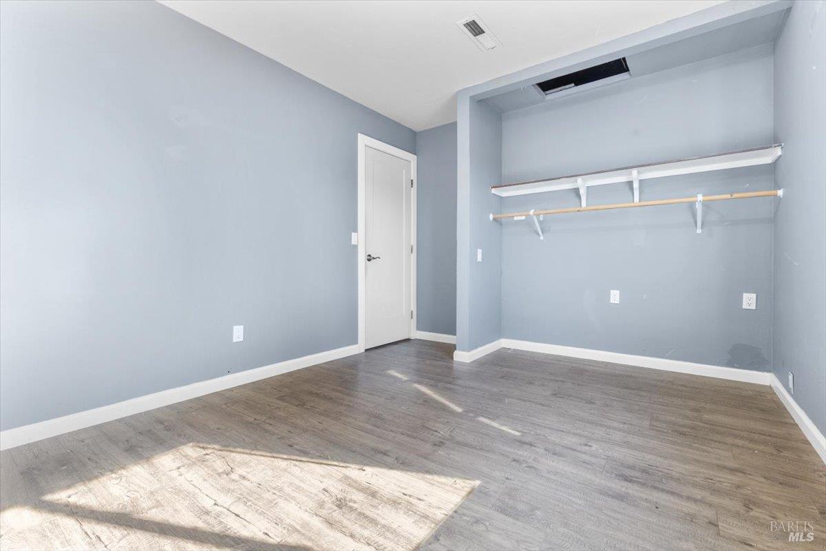 Detail Gallery Image 33 of 61 For 2044 Willow Dr, Petaluma,  CA 94954 - 4 Beds | 3 Baths