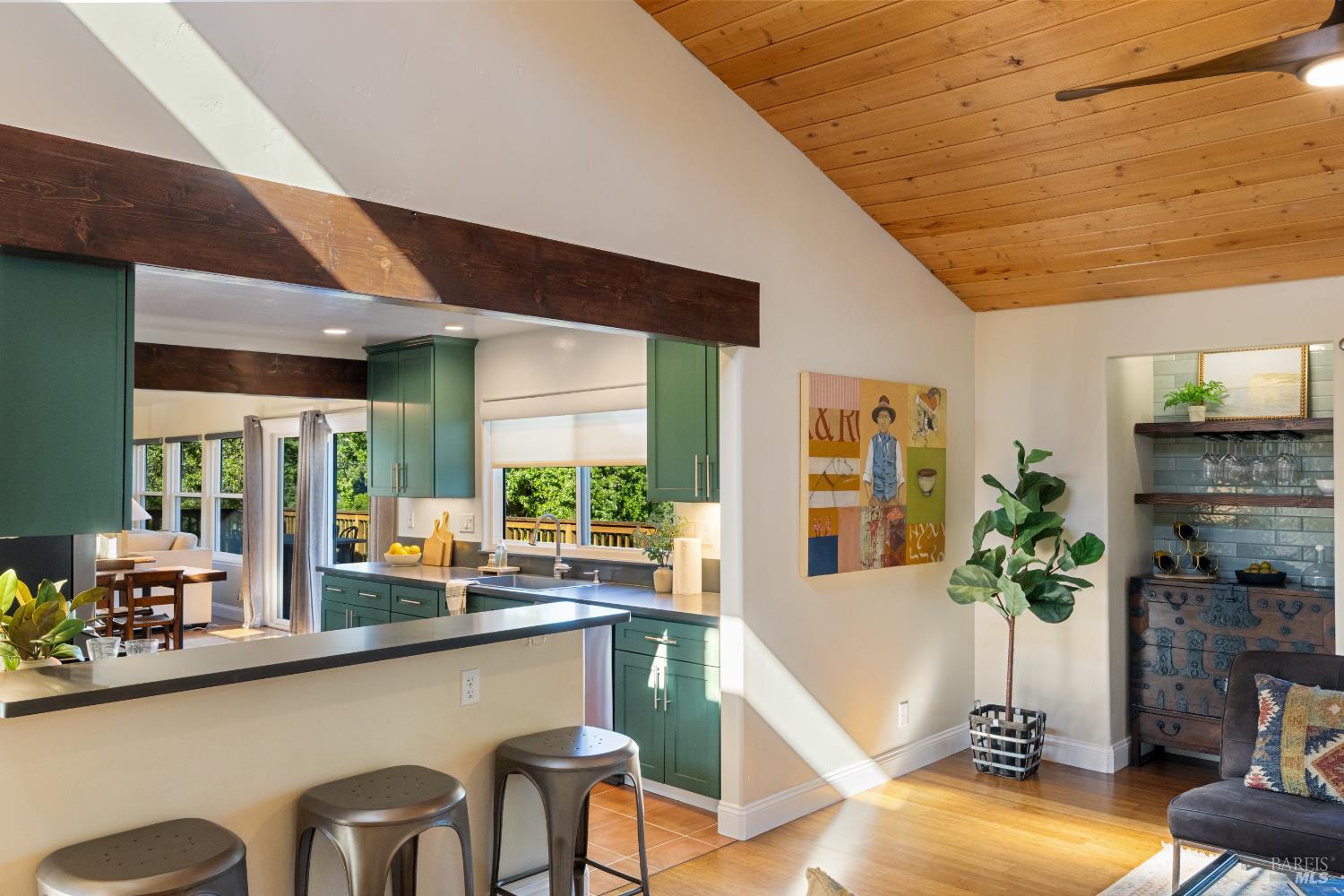 Detail Gallery Image 22 of 50 For 4878 Grove St, Sonoma,  CA 95476 - 4 Beds | 2/2 Baths