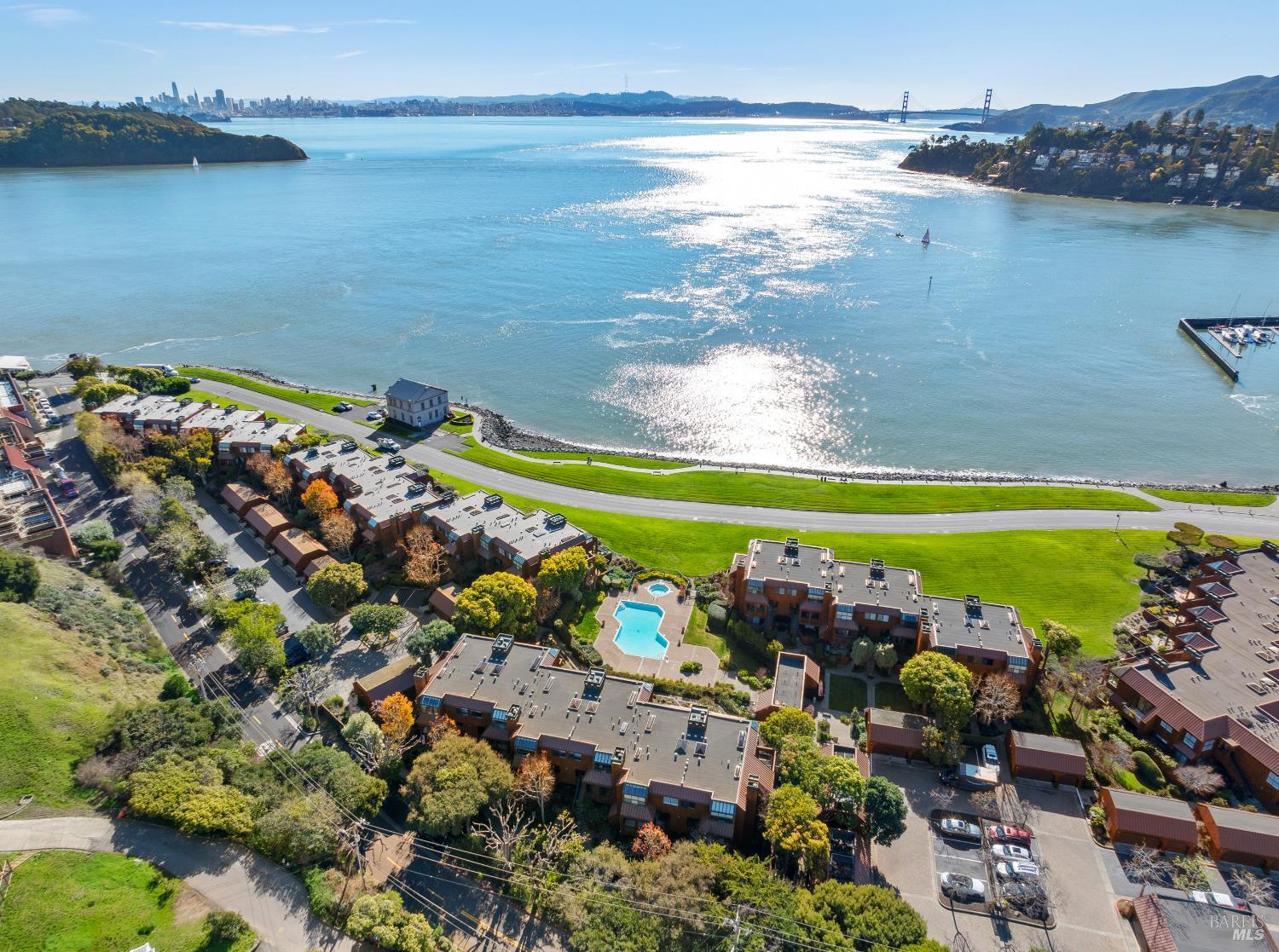 Detail Gallery Image 38 of 46 For 1910 Mar West St, Tiburon,  CA 94920 - 3 Beds | 2/1 Baths
