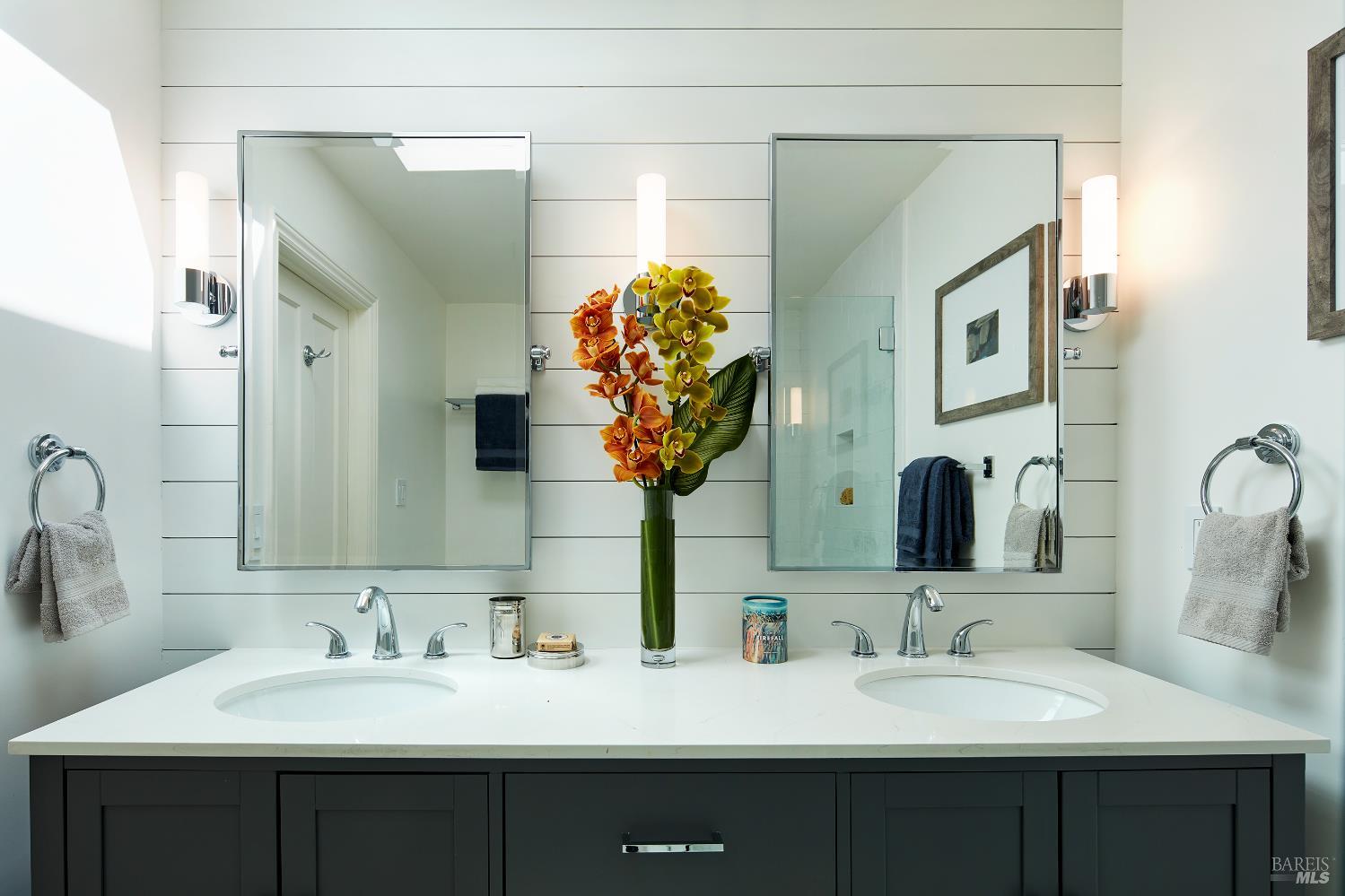 Detail Gallery Image 33 of 42 For 64 Edgewood Ave, Mill Valley,  CA 94941 - 3 Beds | 2 Baths
