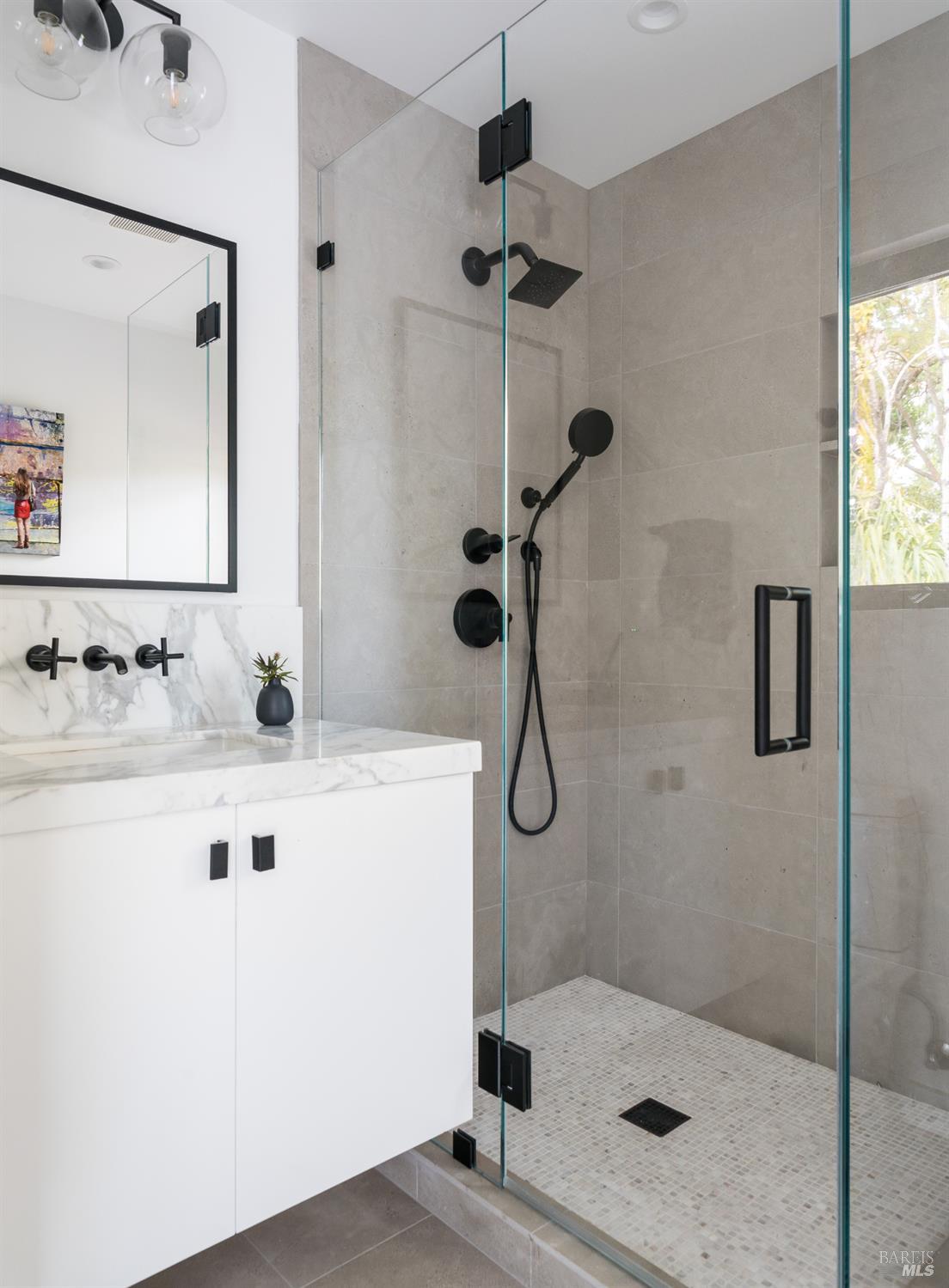 Detail Gallery Image 13 of 15 For 11 Maple Ln, San Anselmo,  CA 94960 - 4 Beds | 2 Baths