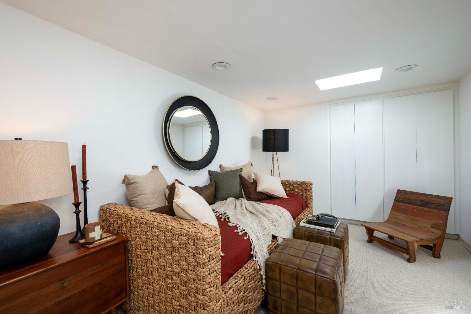 Detail Gallery Image 55 of 83 For 125 Bayview Dr, San Rafael,  CA 94901 - 2 Beds | 3/1 Baths