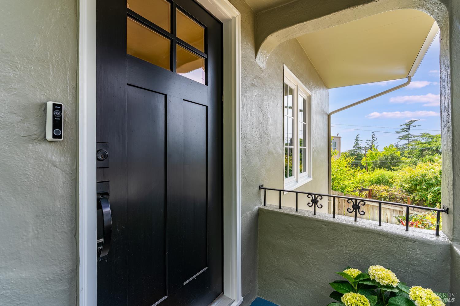 Detail Gallery Image 4 of 71 For 33 Romine Way, Vallejo,  CA 94591 - 4 Beds | 2 Baths