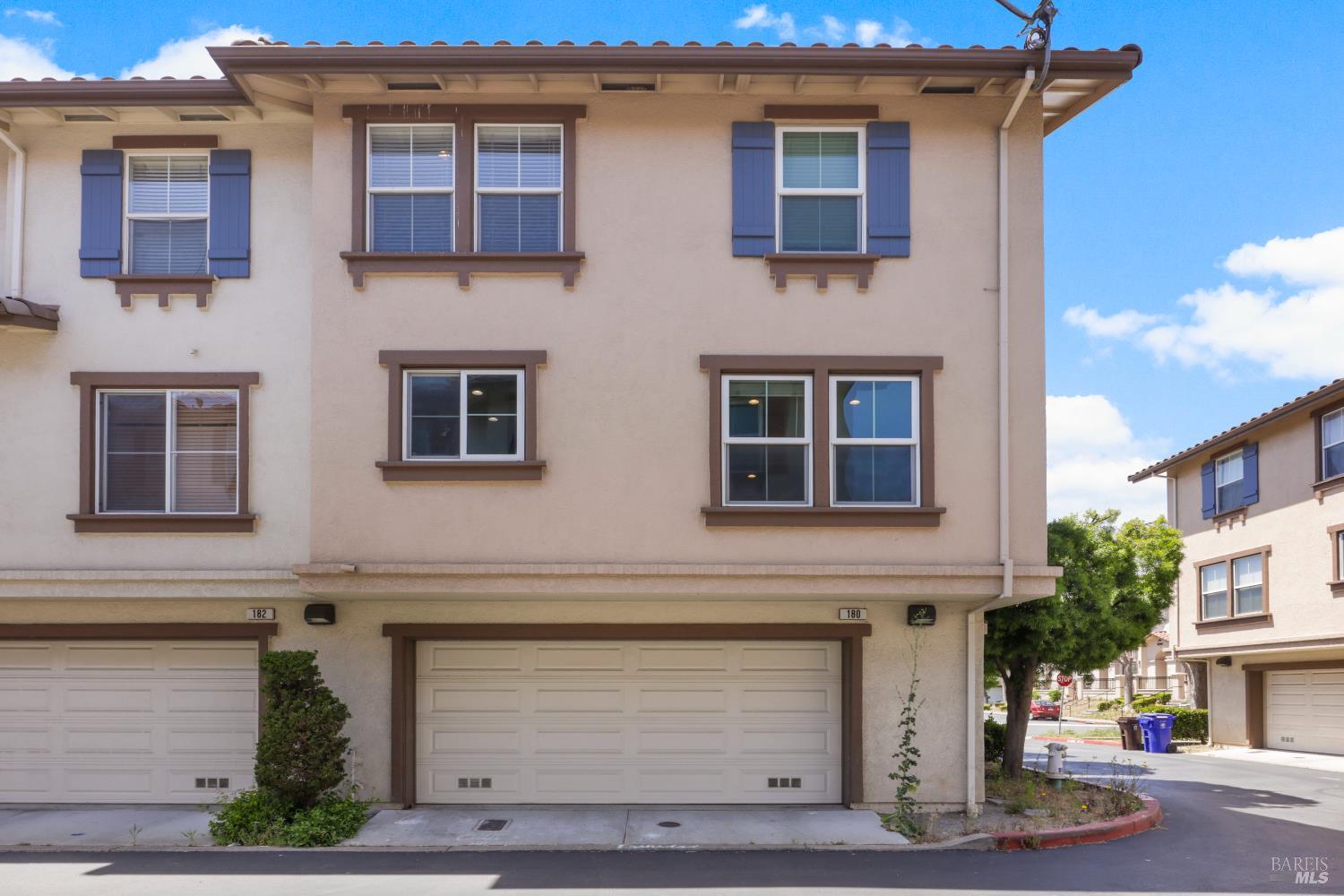 Detail Gallery Image 32 of 34 For 180 San Fernando St, San Pablo,  CA 94806 - 3 Beds | 2/1 Baths