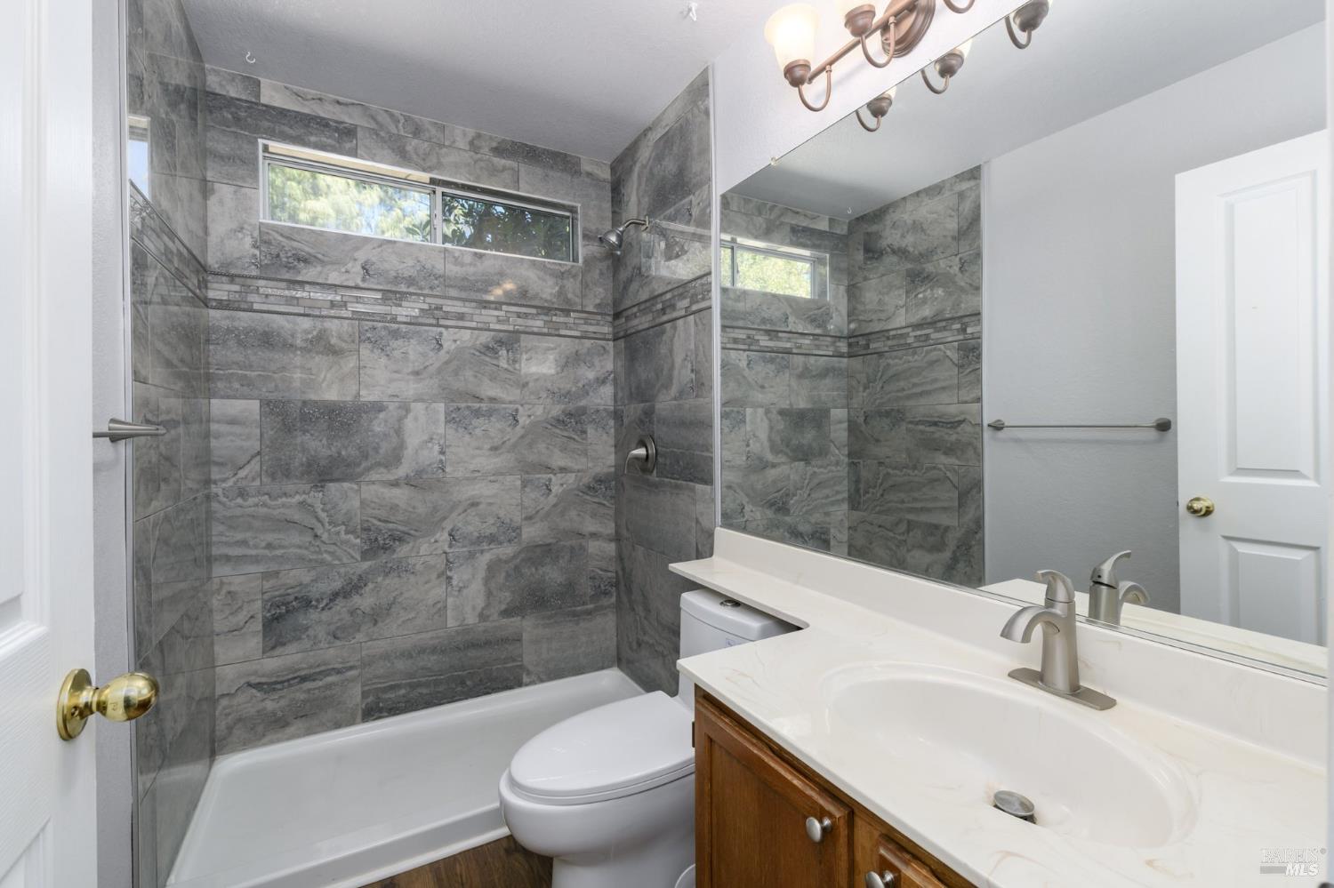 Detail Gallery Image 23 of 54 For 473 Stanford St, Vacaville,  CA 95687 - 4 Beds | 3 Baths