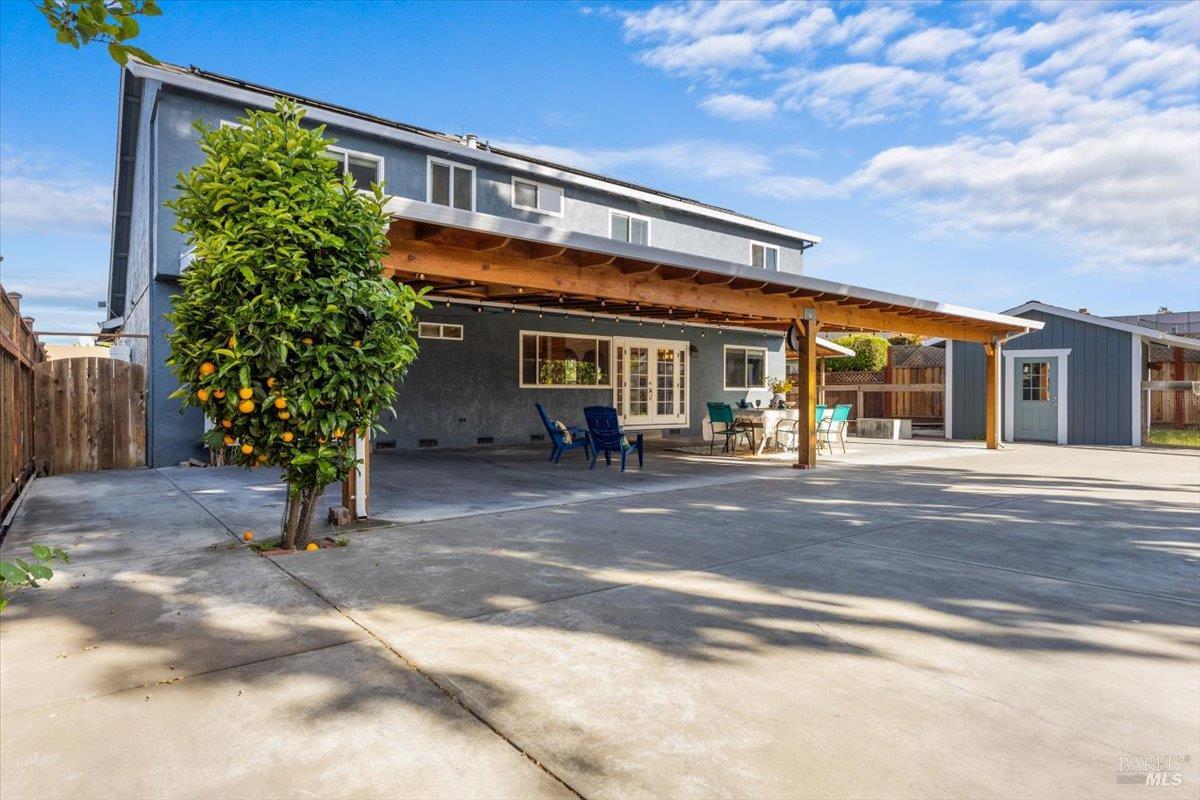 Detail Gallery Image 42 of 61 For 2044 Willow Dr, Petaluma,  CA 94954 - 4 Beds | 3 Baths