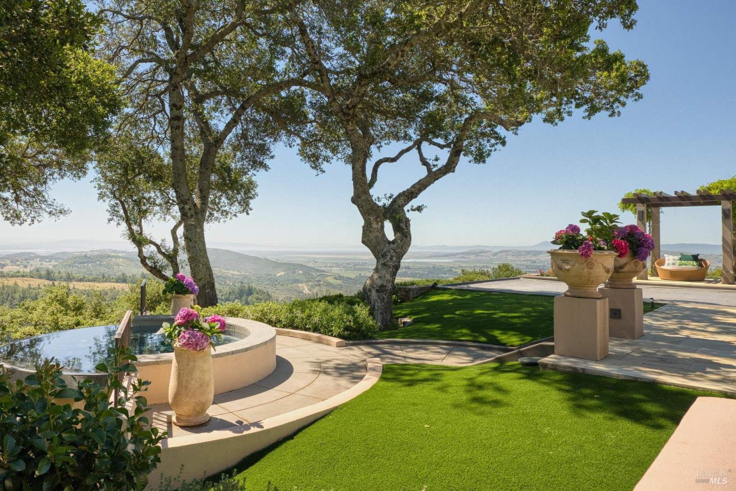 Detail Gallery Image 26 of 33 For 17256 7th St, Sonoma,  CA 95476 - 4 Beds | 3/2 Baths