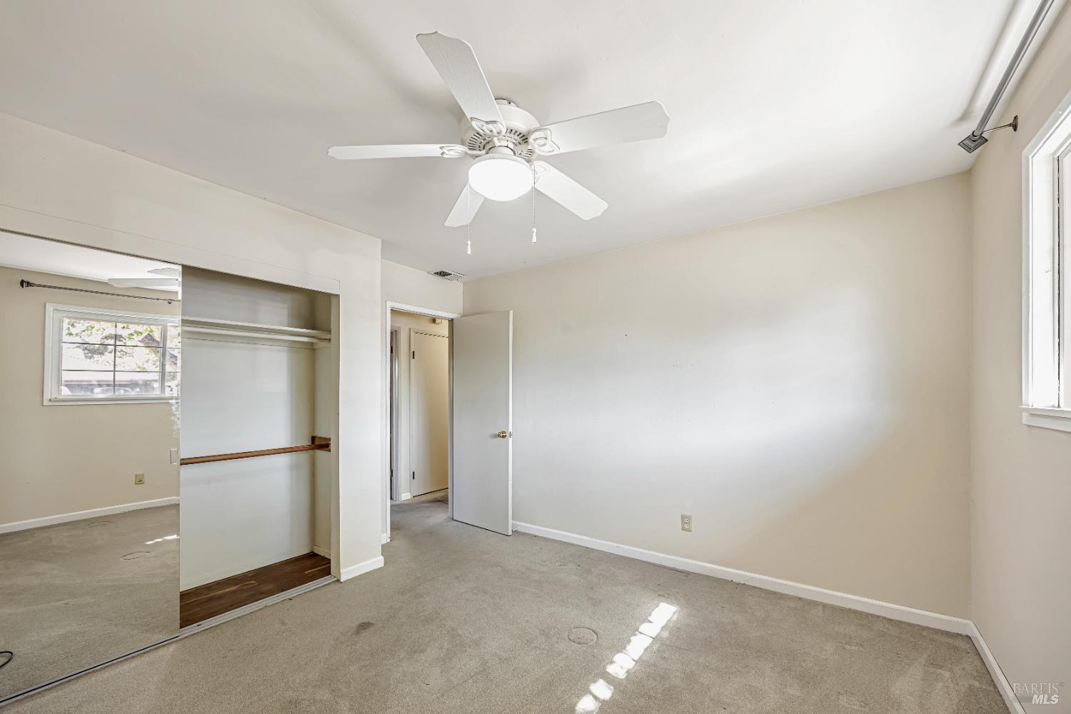 Detail Gallery Image 26 of 44 For 2711 Iroquois St, Santa Rosa,  CA 95403 - 3 Beds | 2 Baths