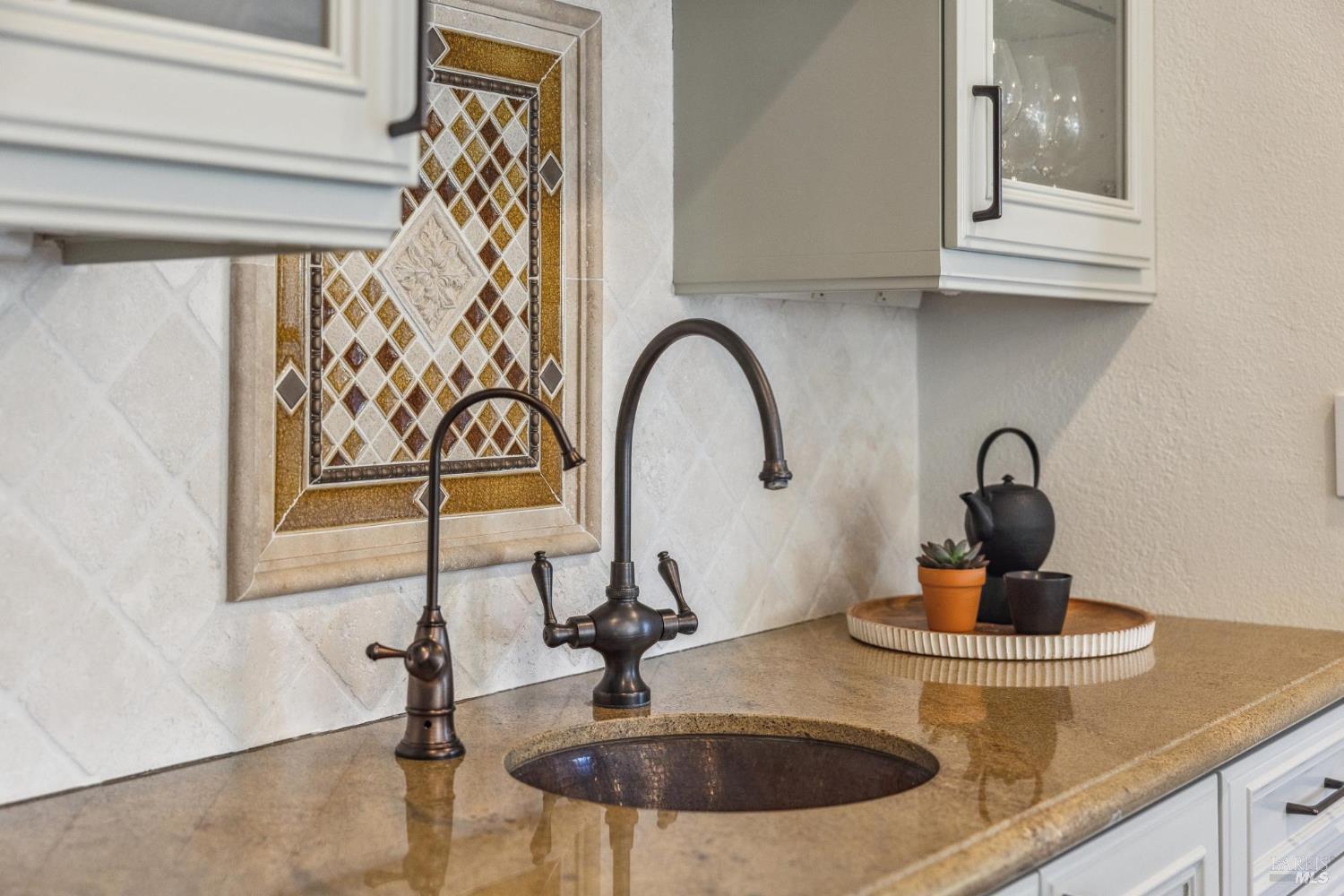 Detail Gallery Image 31 of 98 For 9724 Green Valley Rd, Sebastopol,  CA 95472 - 4 Beds | 3 Baths