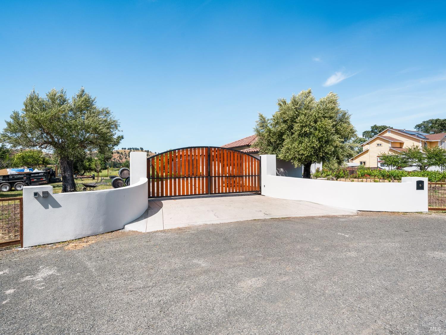 Detail Gallery Image 6 of 45 For 15350 Mustang Ct, Middletown,  CA 95461 - 3 Beds | 2 Baths