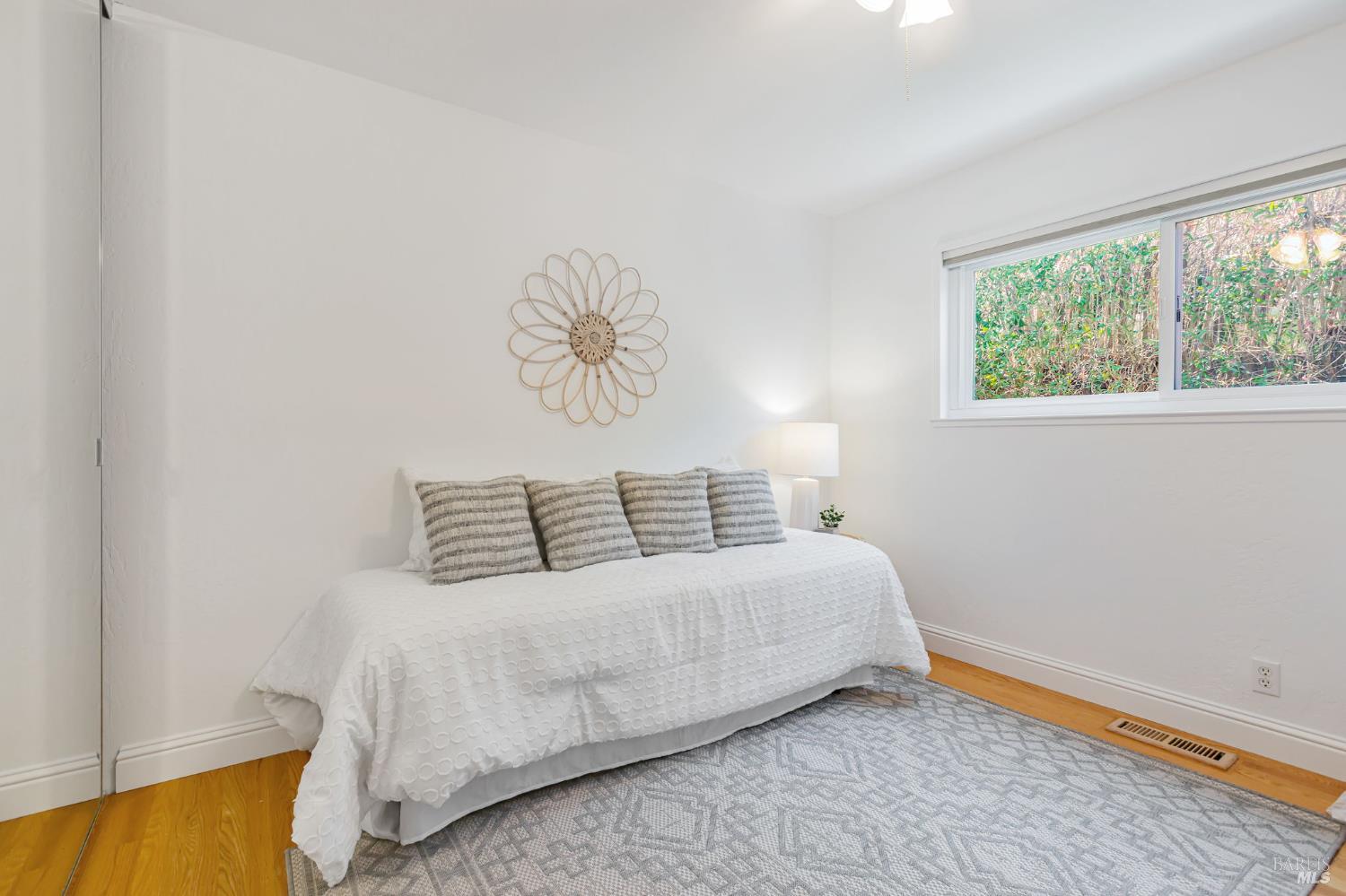 Detail Gallery Image 19 of 29 For 712 Sutro Ave, Novato,  CA 94947 - 3 Beds | 2 Baths