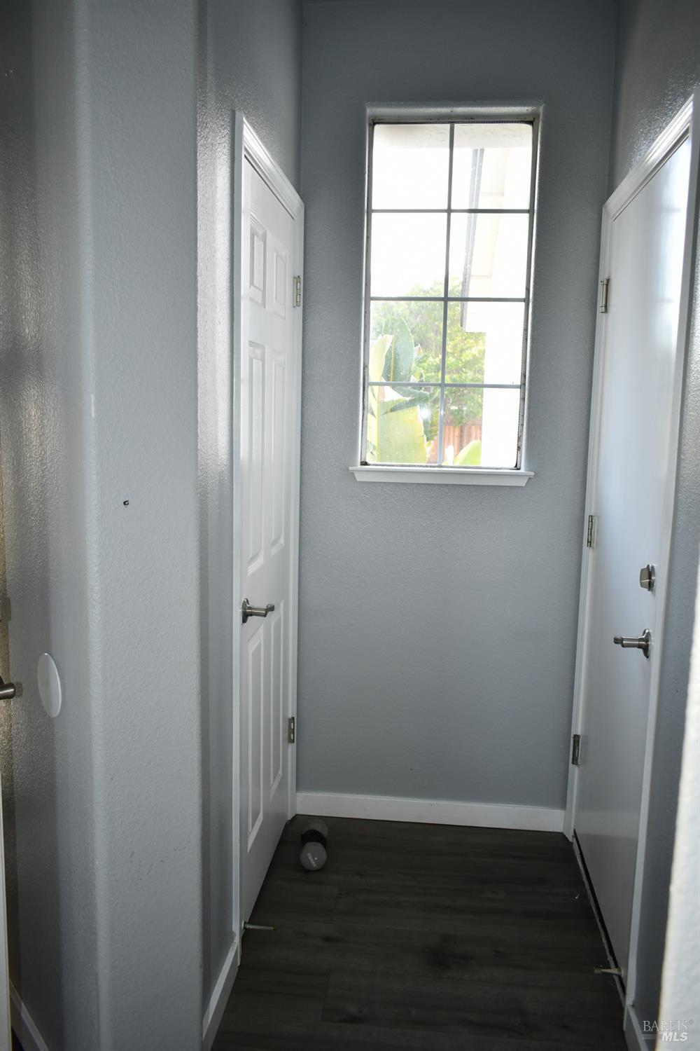 Detail Gallery Image 8 of 19 For 2630 Arrowhead Dr, Santa Rosa,  CA 95407 - 4 Beds | 3 Baths