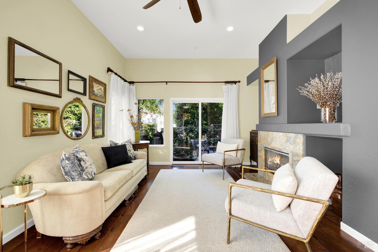 Detail Gallery Image 5 of 31 For 103 Trent Dr, Napa,  CA 94558 - 3 Beds | 2/1 Baths