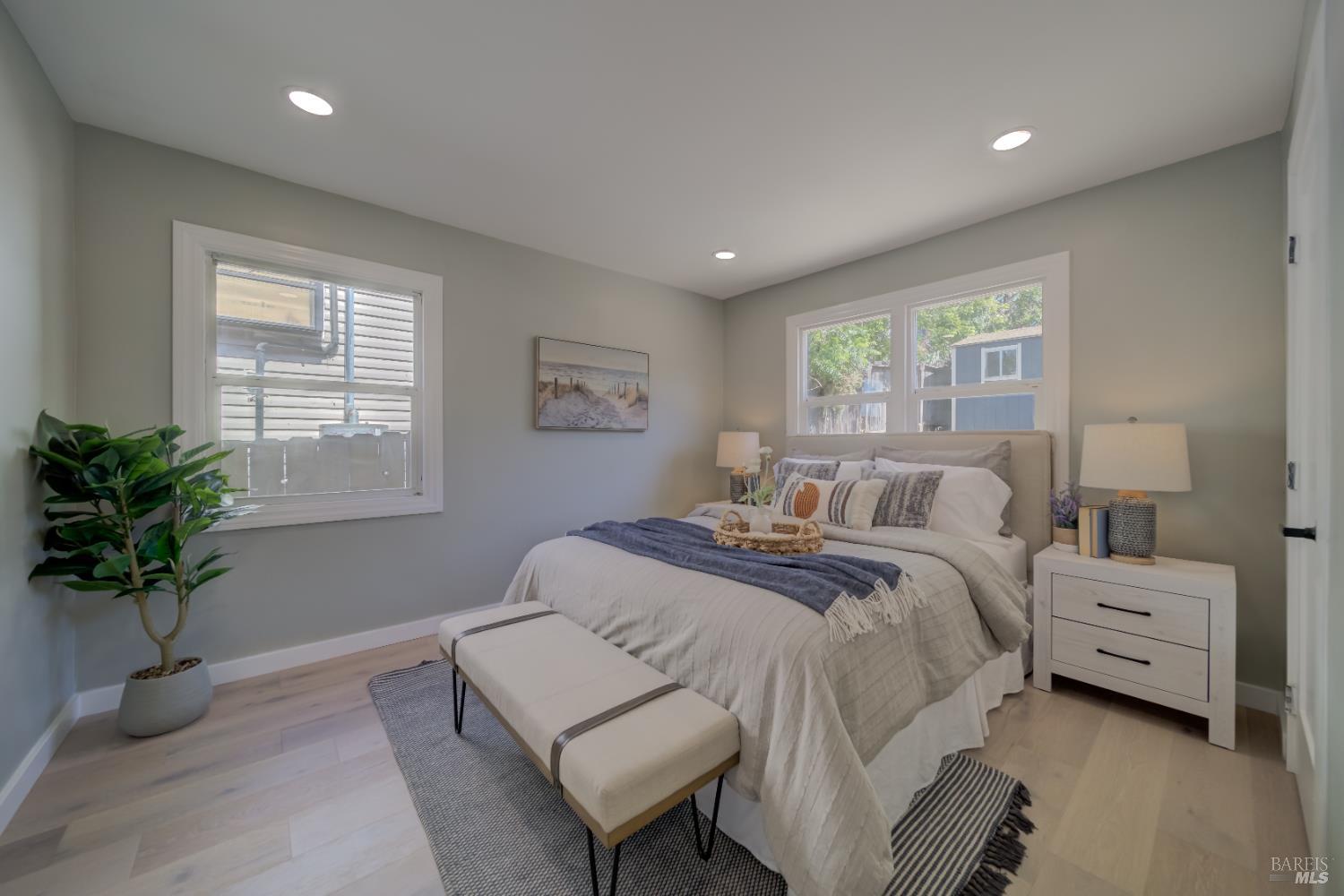 Detail Gallery Image 21 of 43 For 948 Benicia Rd, Vallejo,  CA 94591 - 2 Beds | 1 Baths