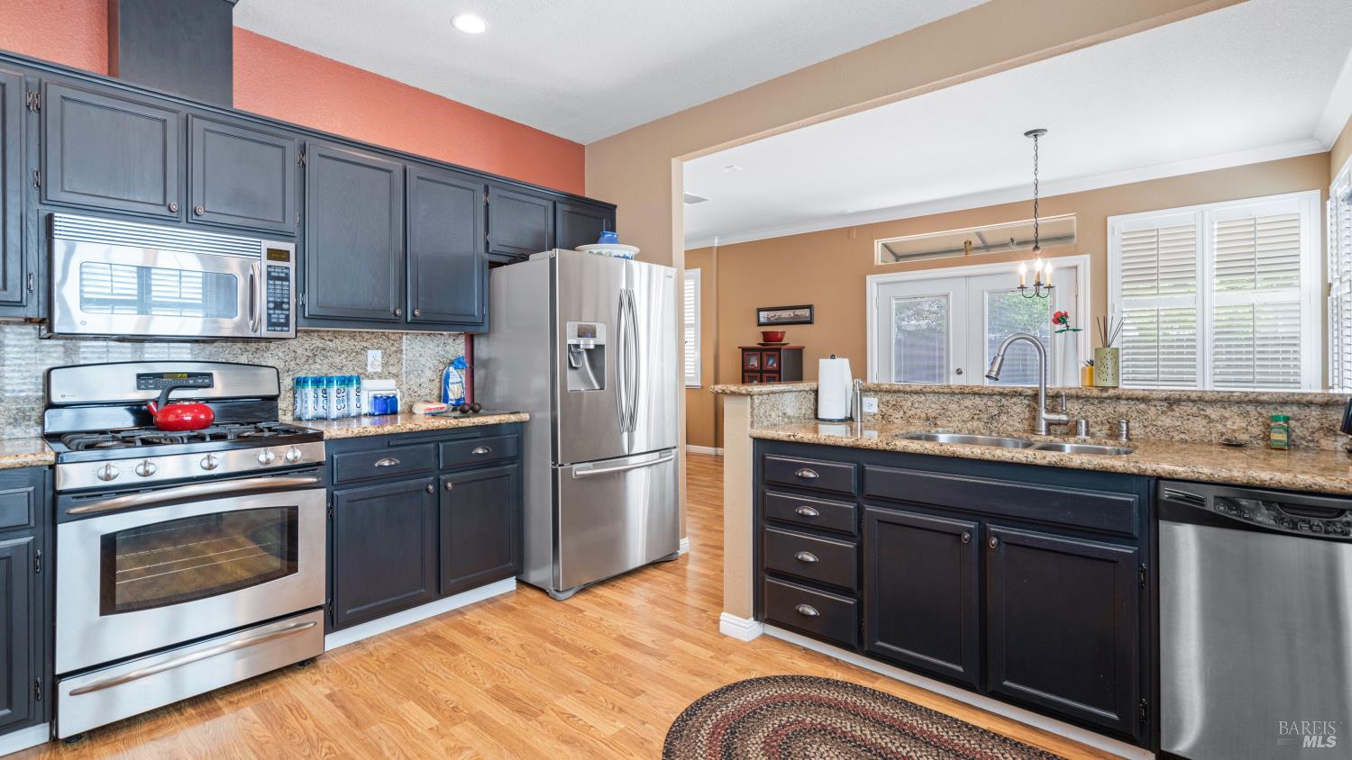 Detail Gallery Image 18 of 44 For 540 Wicklow Dr, Vacaville,  CA 95688 - 3 Beds | 2/1 Baths