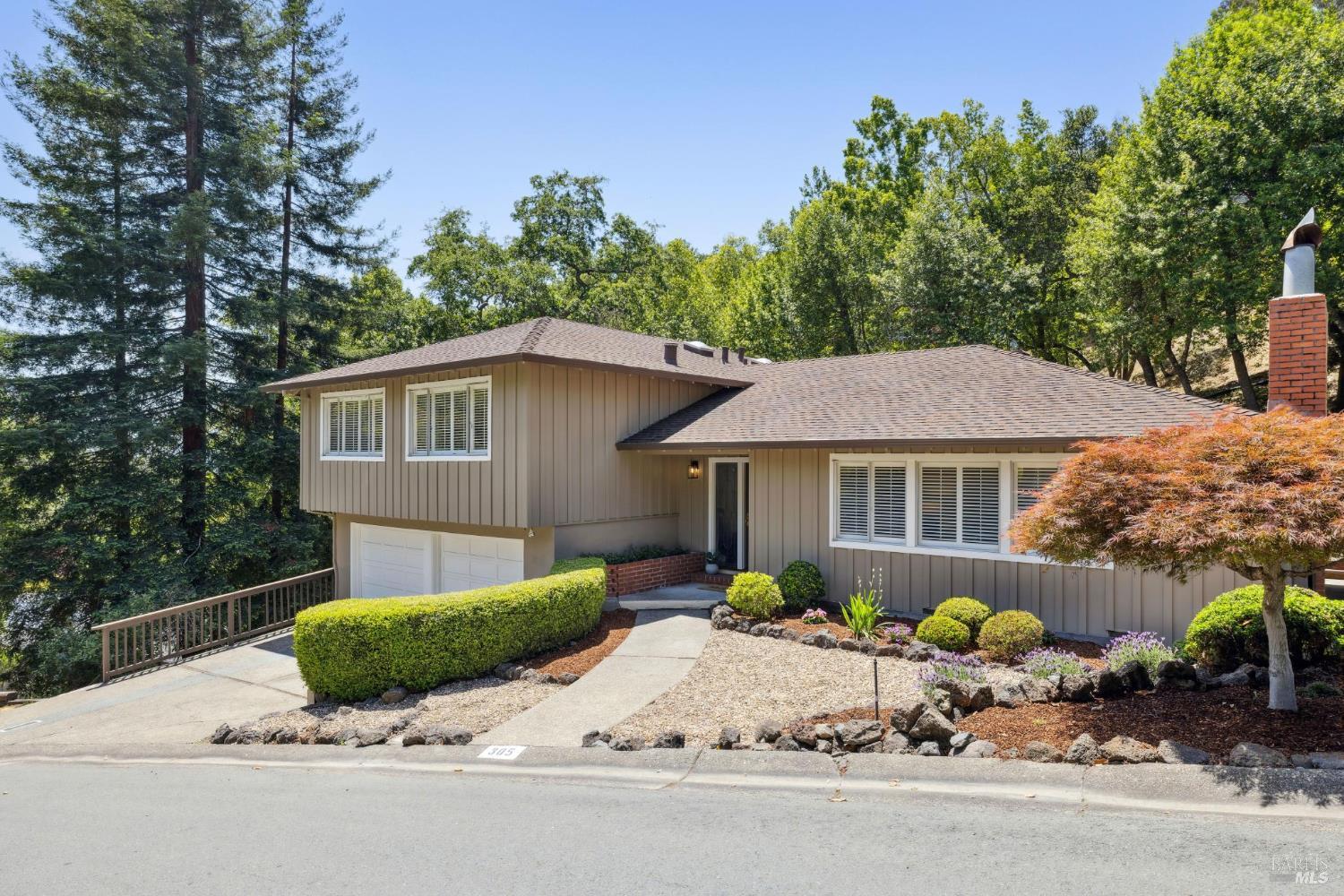 Detail Gallery Image 40 of 59 For 305 N Almenar Dr, Greenbrae,  CA 94904 - 4 Beds | 4 Baths