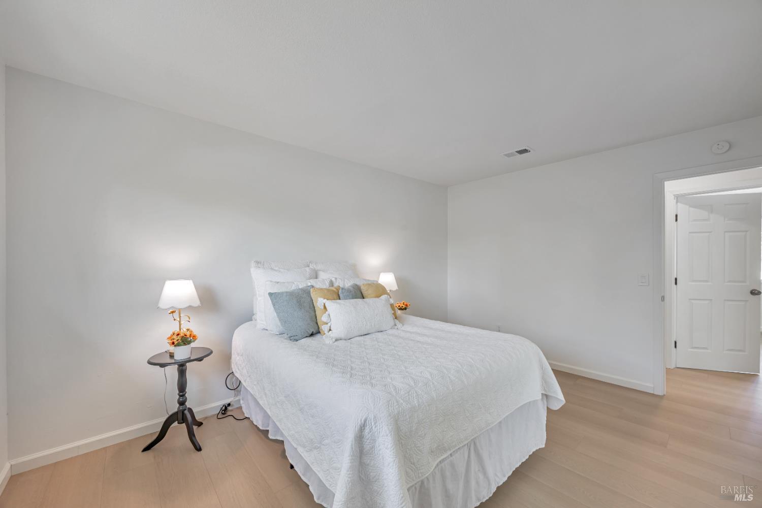 Detail Gallery Image 28 of 51 For 501 Garfield Park Ave, Santa Rosa,  CA 95409 - 4 Beds | 2 Baths