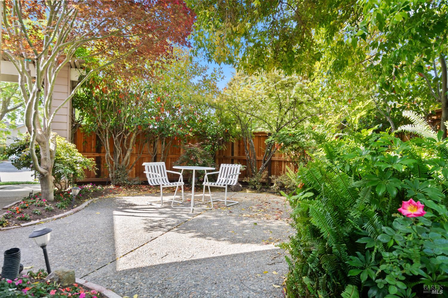 Detail Gallery Image 29 of 48 For 175 Saint James Dr, Sonoma,  CA 95476 - 2 Beds | 2 Baths
