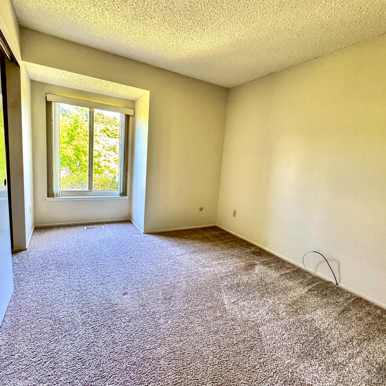 Detail Gallery Image 27 of 53 For 3319 David Dr, Napa,  CA 94558 - 4 Beds | 2 Baths