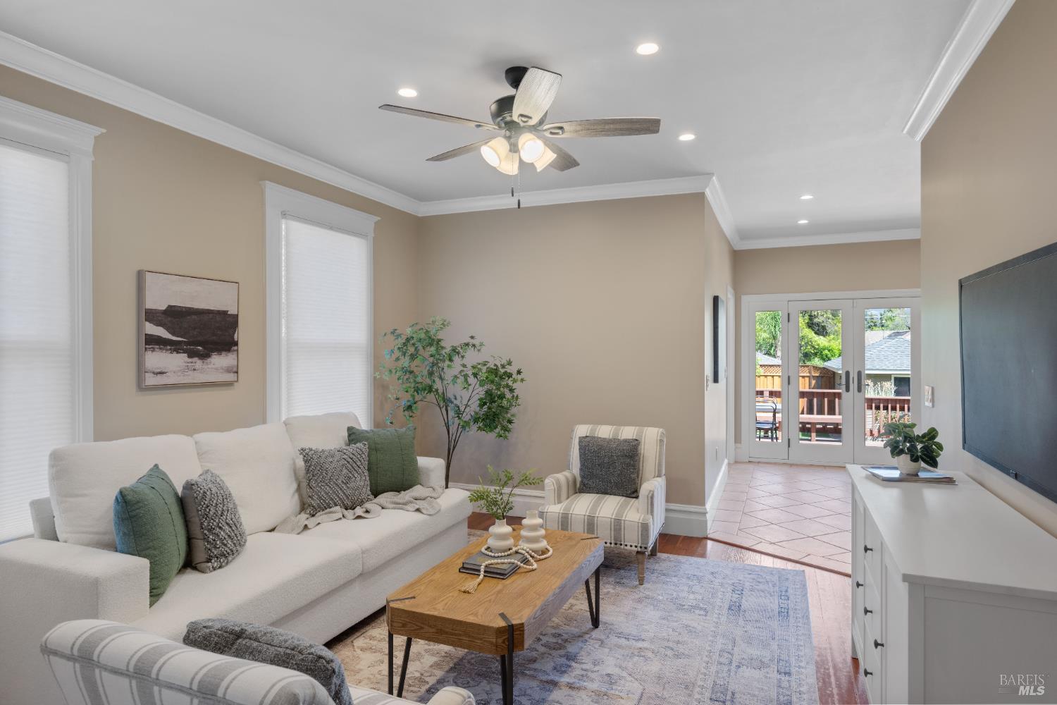 Detail Gallery Image 20 of 63 For 190 Franklin St, Napa,  CA 94558 - 4 Beds | 3 Baths
