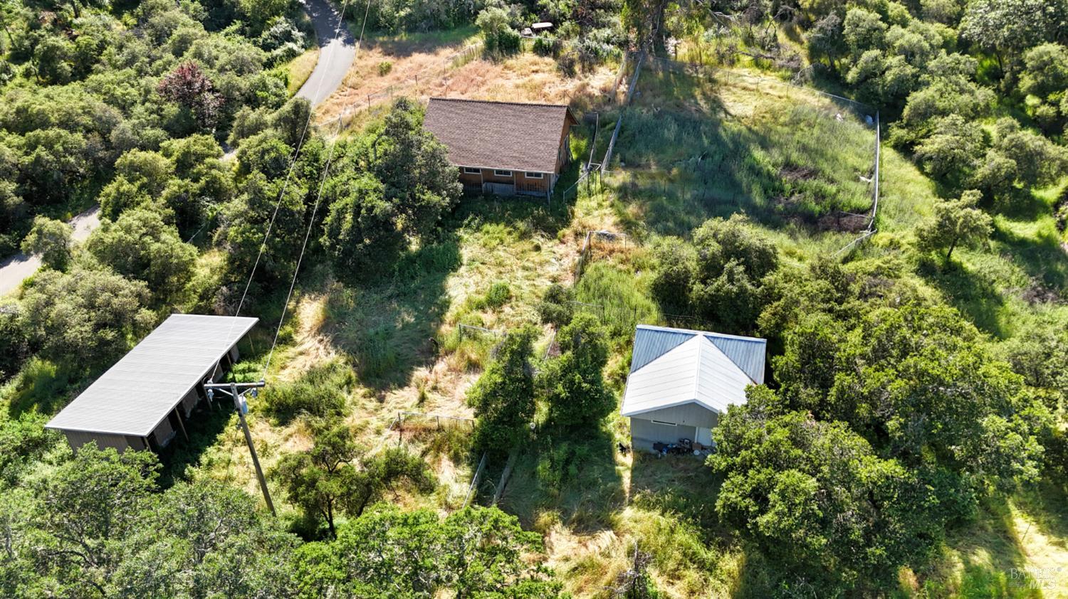 Detail Gallery Image 13 of 28 For 3321 Saint Helena Hwy, Saint Helena,  CA 94574 - 2 Beds | 2 Baths