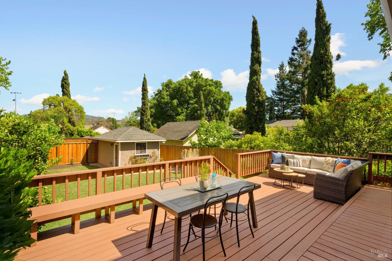 Detail Gallery Image 49 of 63 For 190 Franklin St, Napa,  CA 94558 - 4 Beds | 3 Baths