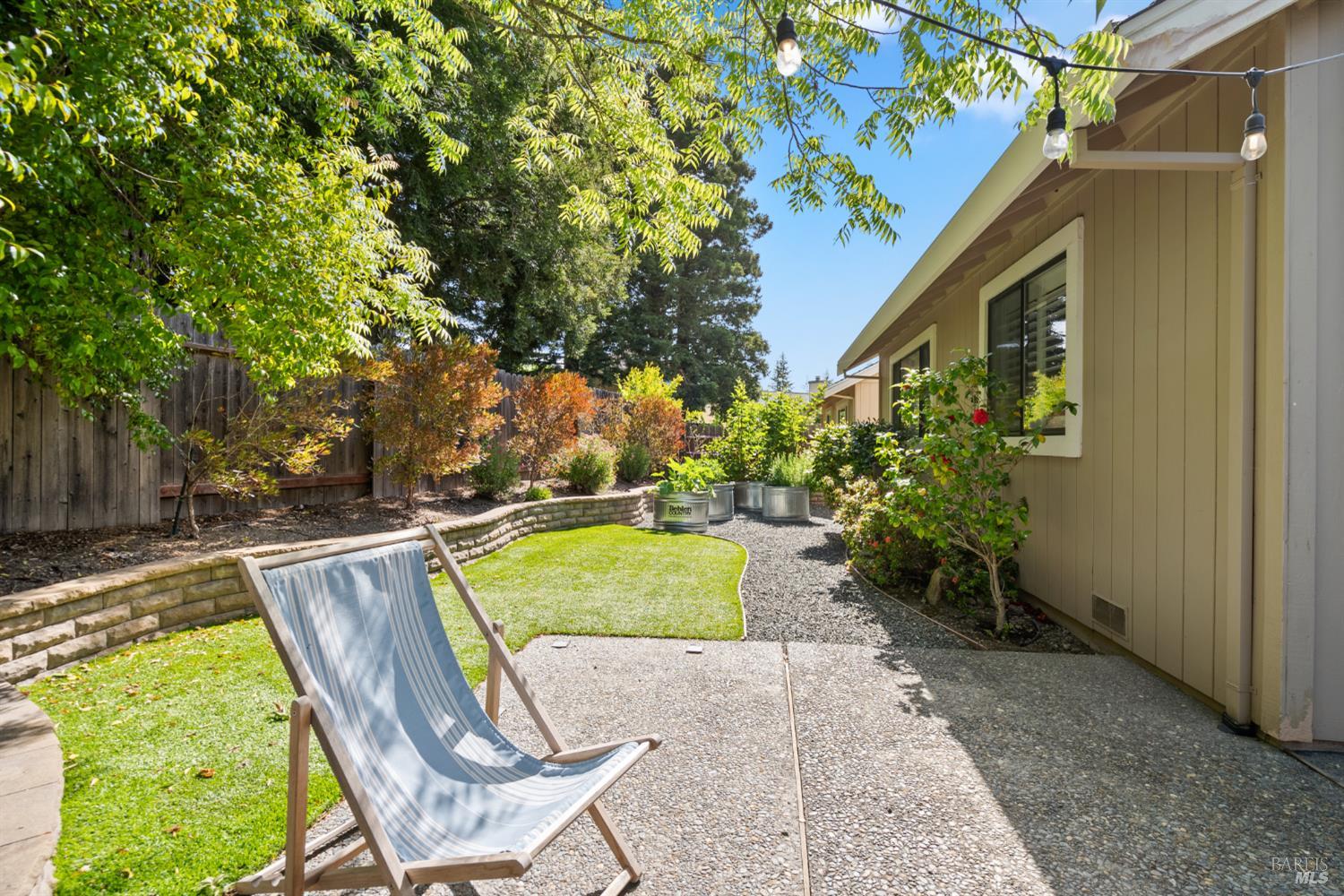 Detail Gallery Image 33 of 48 For 175 Saint James Dr, Sonoma,  CA 95476 - 2 Beds | 2 Baths