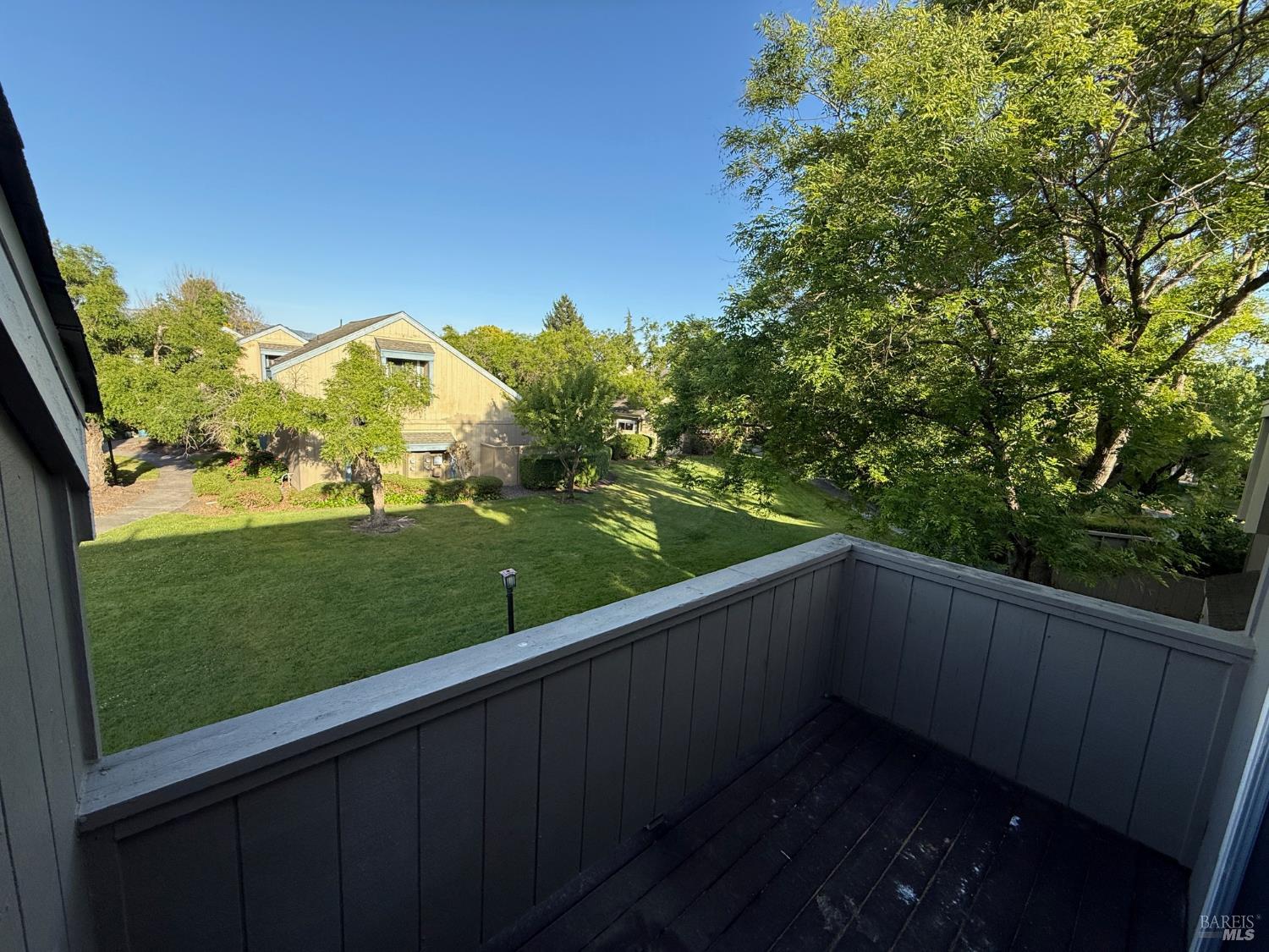 Detail Gallery Image 23 of 29 For 7761 Camino Colegio Dr, Rohnert Park,  CA 94928 - 2 Beds | 2 Baths