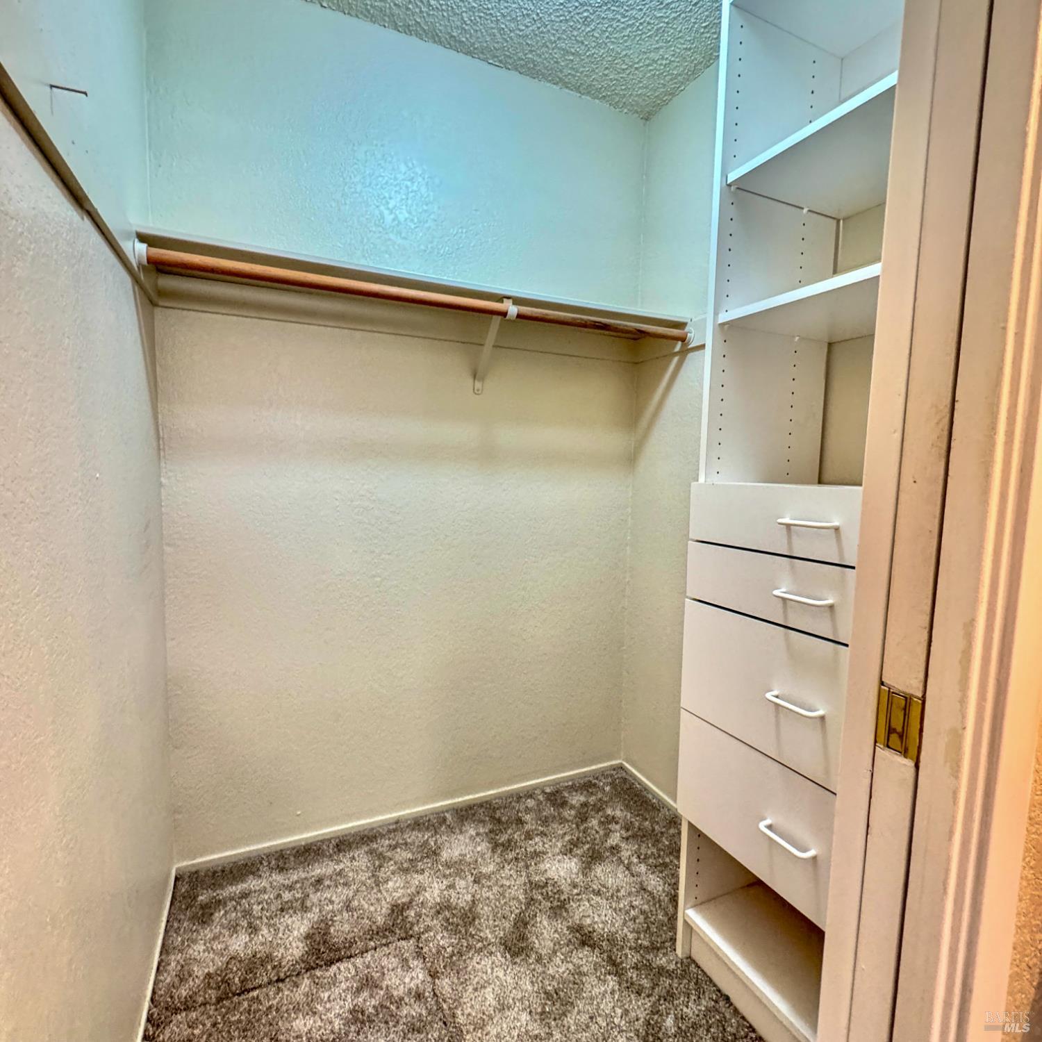 Detail Gallery Image 25 of 53 For 3319 David Dr, Napa,  CA 94558 - 4 Beds | 2 Baths