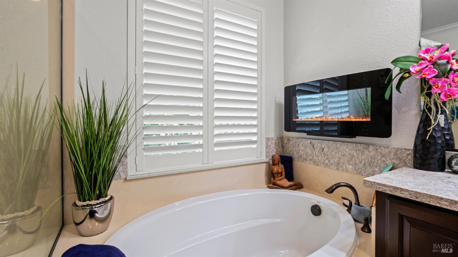 Detail Gallery Image 30 of 99 For 5049 Turnbridge Ct, Vacaville,  CA 95687 - 4 Beds | 3 Baths