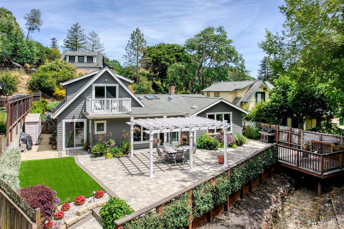Detail Gallery Image 39 of 48 For 41 Salinas Ave, San Anselmo,  CA 94960 - 3 Beds | 3 Baths