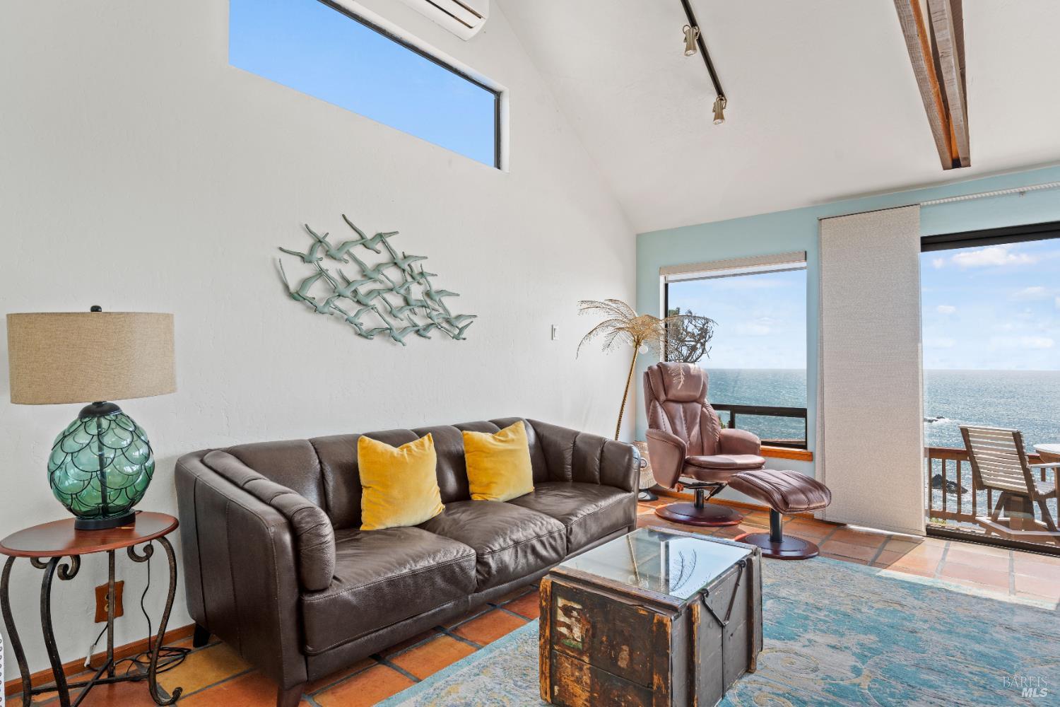Detail Gallery Image 18 of 52 For 33500 S Highway 1 Unkn, Gualala,  CA 95445 - 3 Beds | 3 Baths