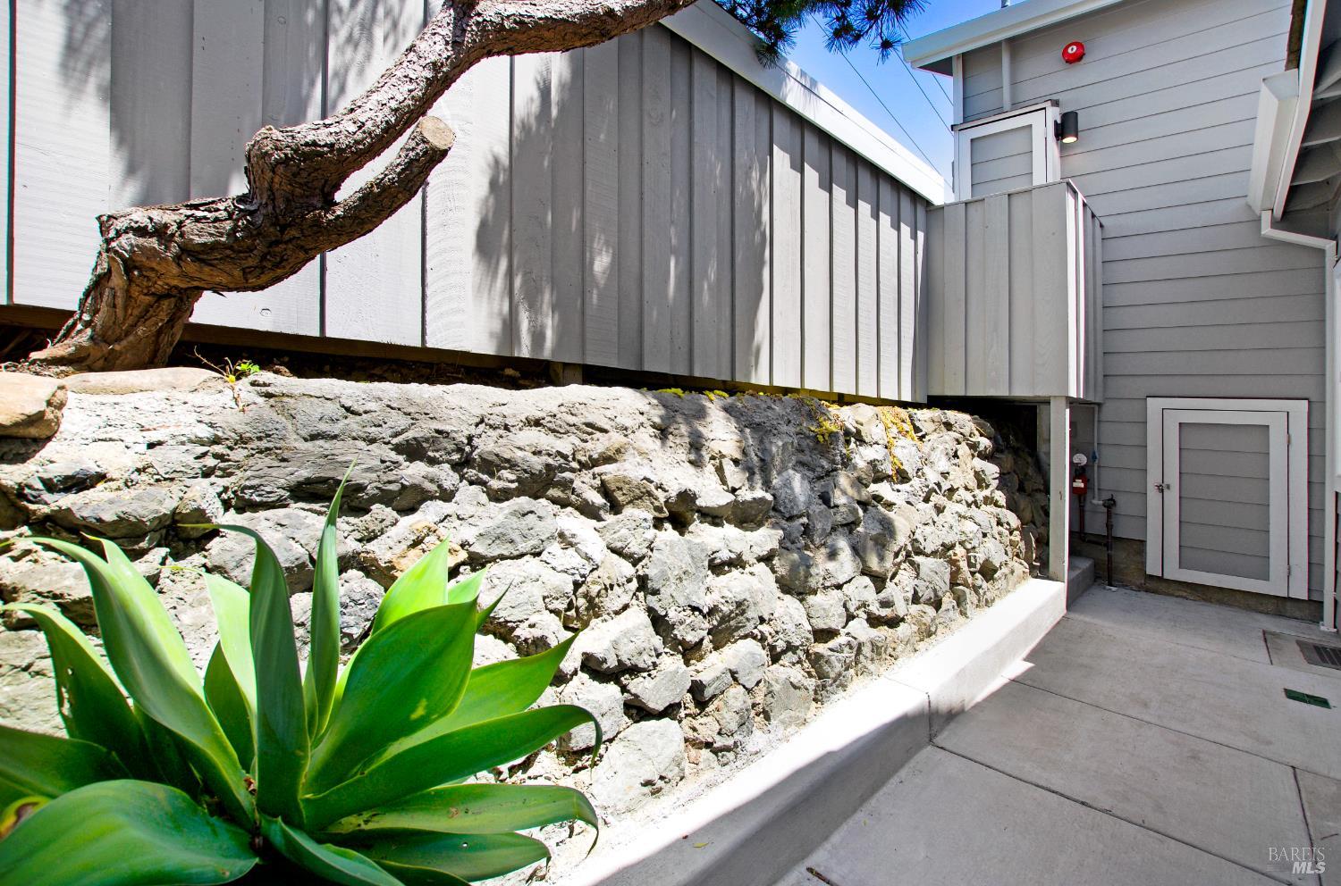 Detail Gallery Image 39 of 43 For 625 Highway 1 Hwy, Bodega Bay,  CA 94923 - 2 Beds | 1/1 Baths