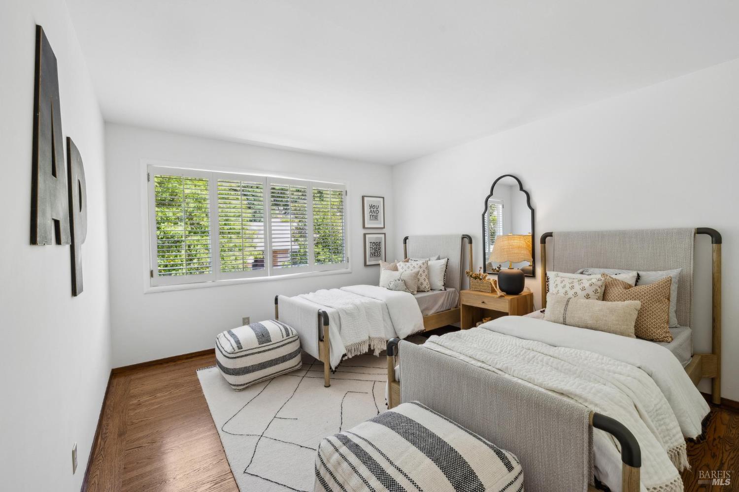 Detail Gallery Image 19 of 59 For 305 N Almenar Dr, Greenbrae,  CA 94904 - 4 Beds | 4 Baths