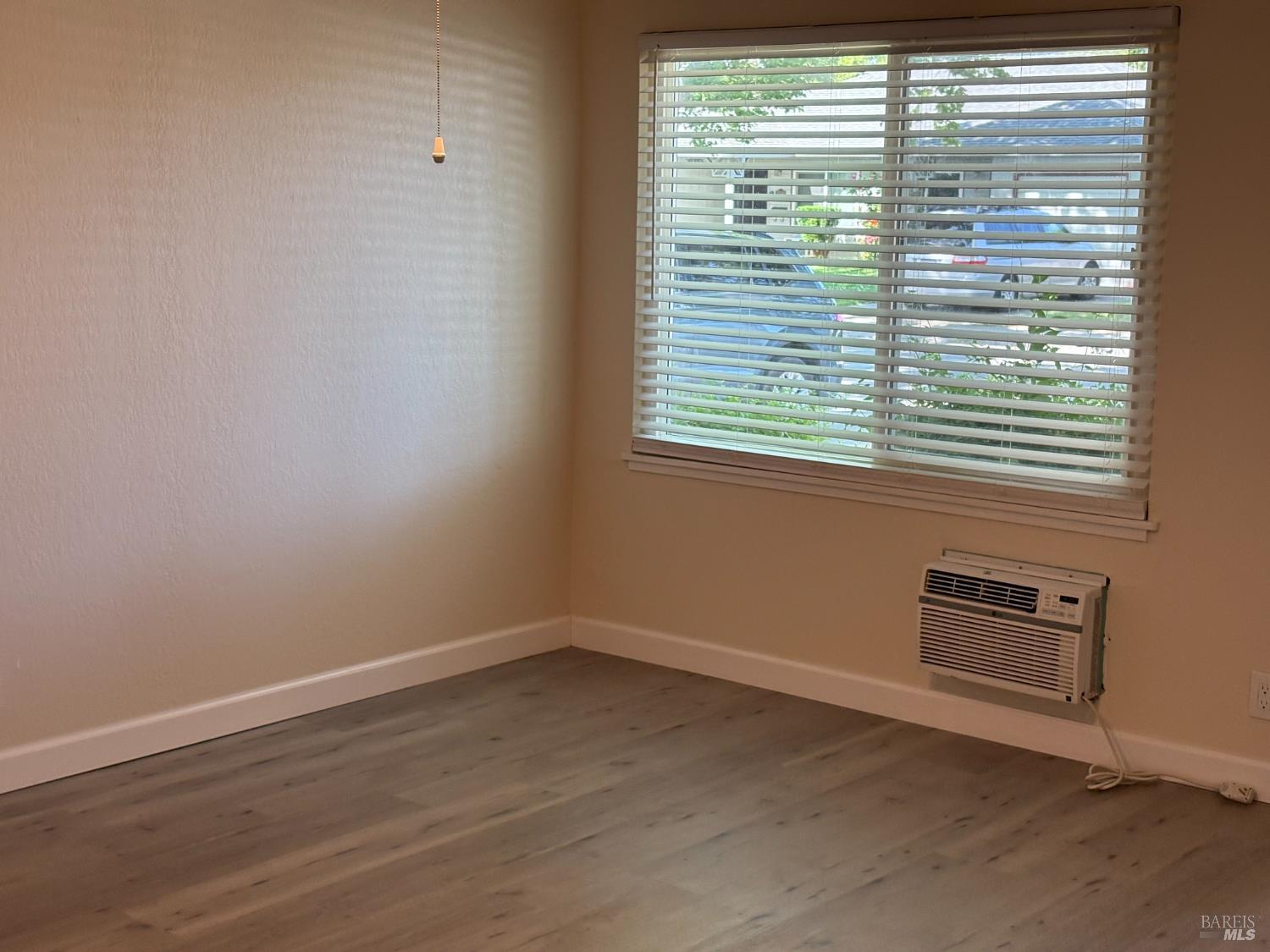 Detail Gallery Image 7 of 20 For 1512 Jefferson St, Fairfield,  CA 94533 - 2 Beds | 1 Baths