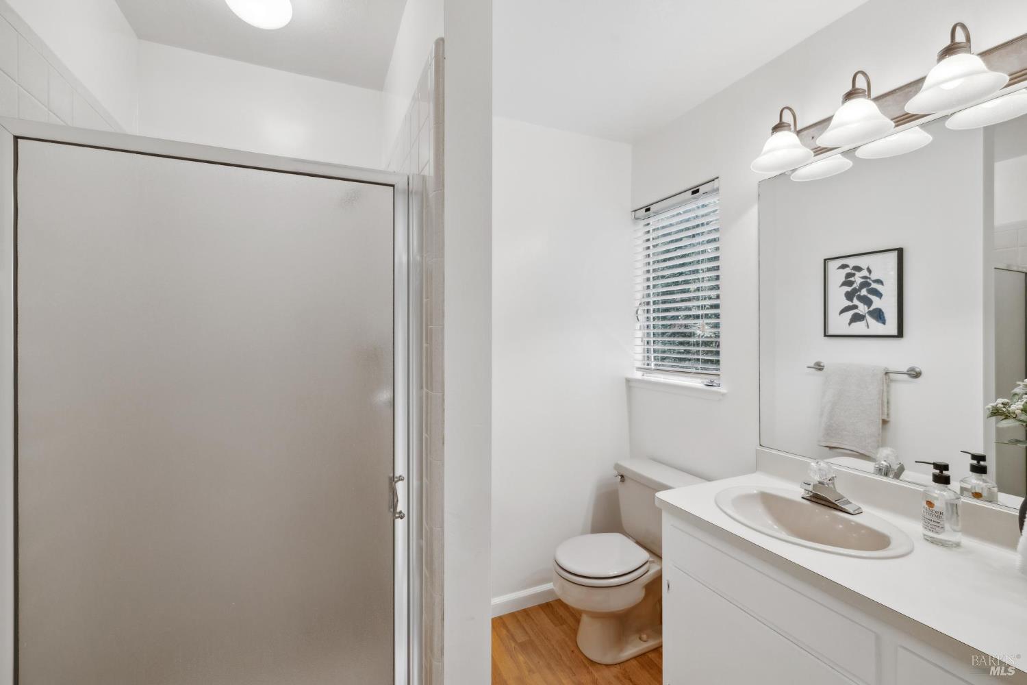 Detail Gallery Image 36 of 59 For 305 N Almenar Dr, Greenbrae,  CA 94904 - 4 Beds | 4 Baths
