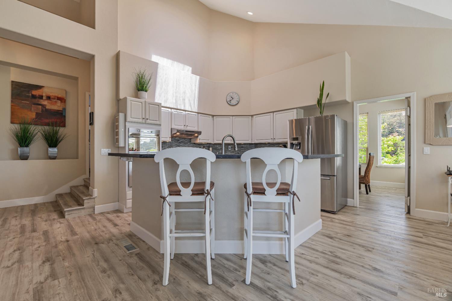 Detail Gallery Image 15 of 40 For 359 Orchid Dr, San Rafael,  CA 94903 - 4 Beds | 2/1 Baths