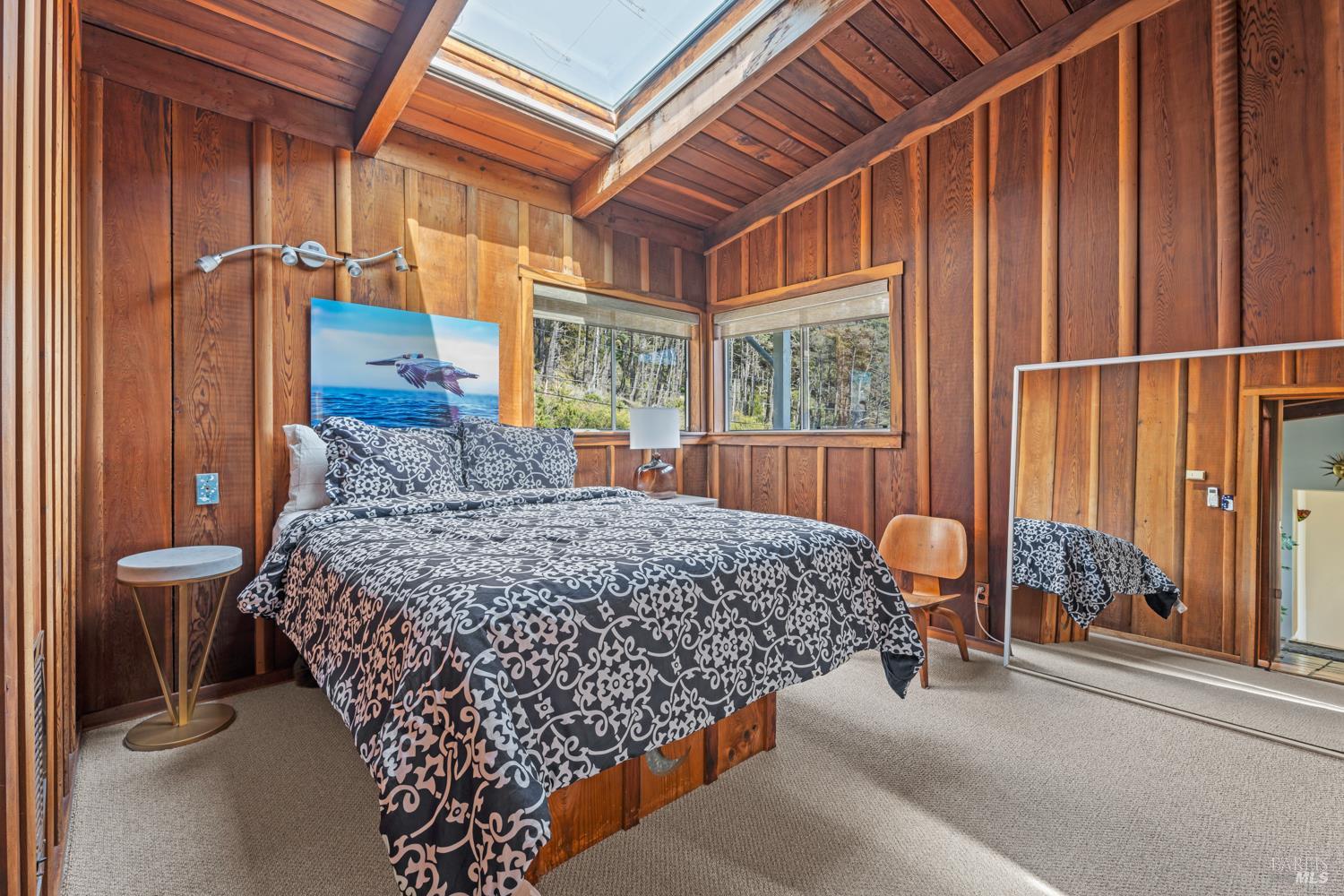 Detail Gallery Image 11 of 52 For 33500 S Highway 1 Unkn, Gualala,  CA 95445 - 3 Beds | 3 Baths