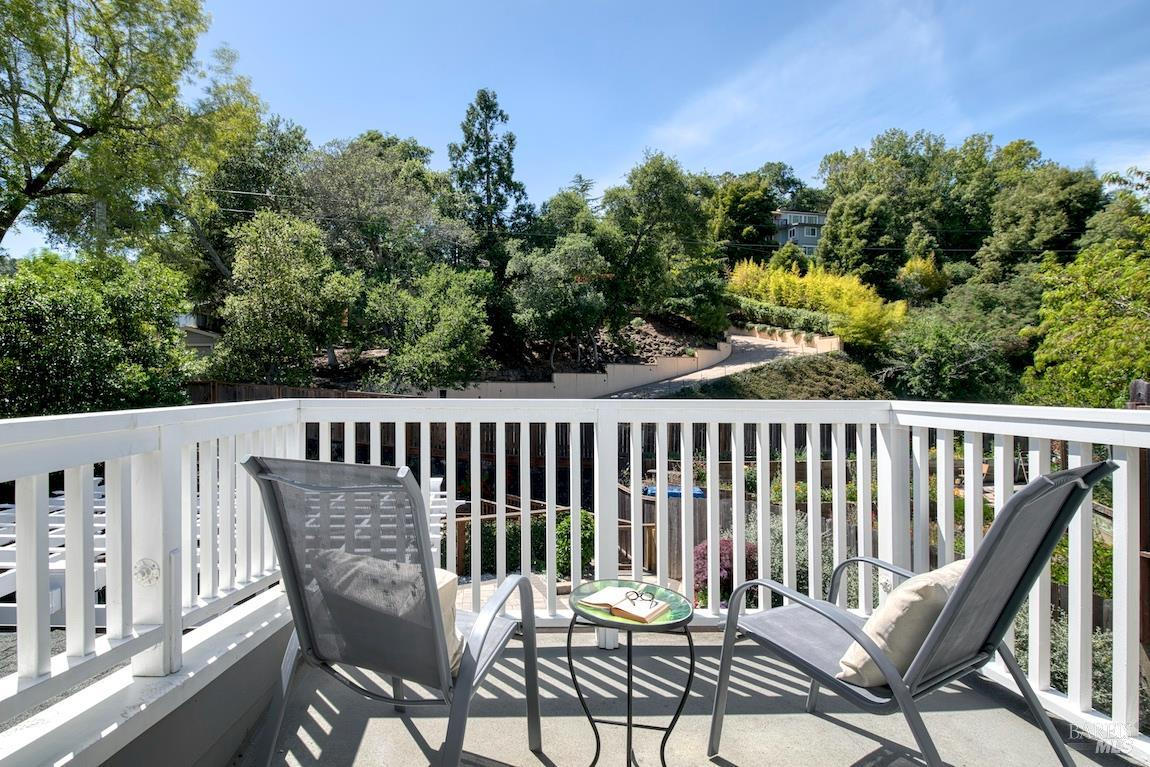 Detail Gallery Image 19 of 48 For 41 Salinas Ave, San Anselmo,  CA 94960 - 3 Beds | 3 Baths