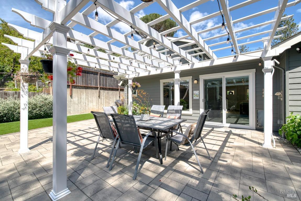 Detail Gallery Image 45 of 48 For 41 Salinas Ave, San Anselmo,  CA 94960 - 3 Beds | 3 Baths